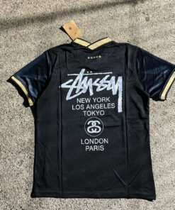 Alternative view of BRAZIL X STUSSY Concept kit