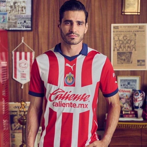 Puma Chivas de Guadalajara 2023/24 Men’s Home Shirt - Image 6