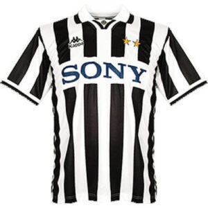 Retro Juventus Home Shirt 1995/96