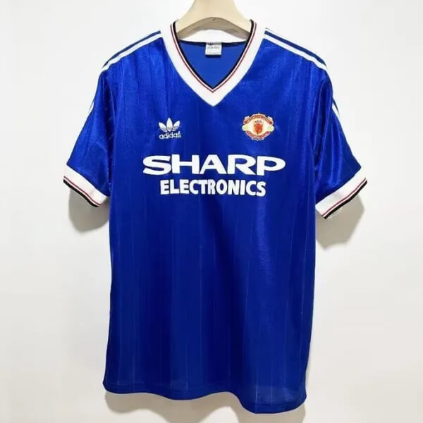 Retro Manchester United Third Shirt 82/83