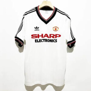 Retro Manchester United Away Shirt 82/83