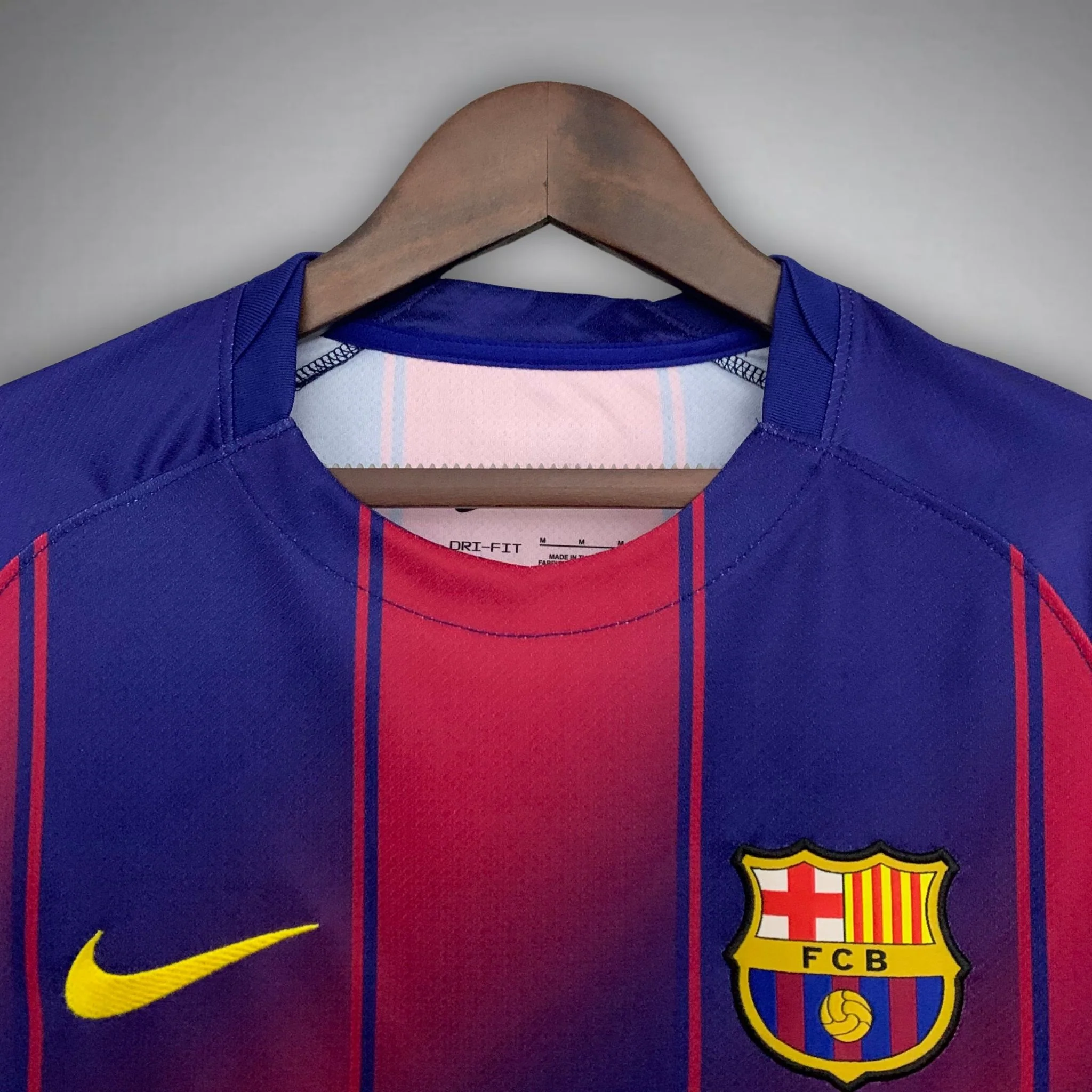 FC Barcelona Home Shirt 25/26 - Image 2