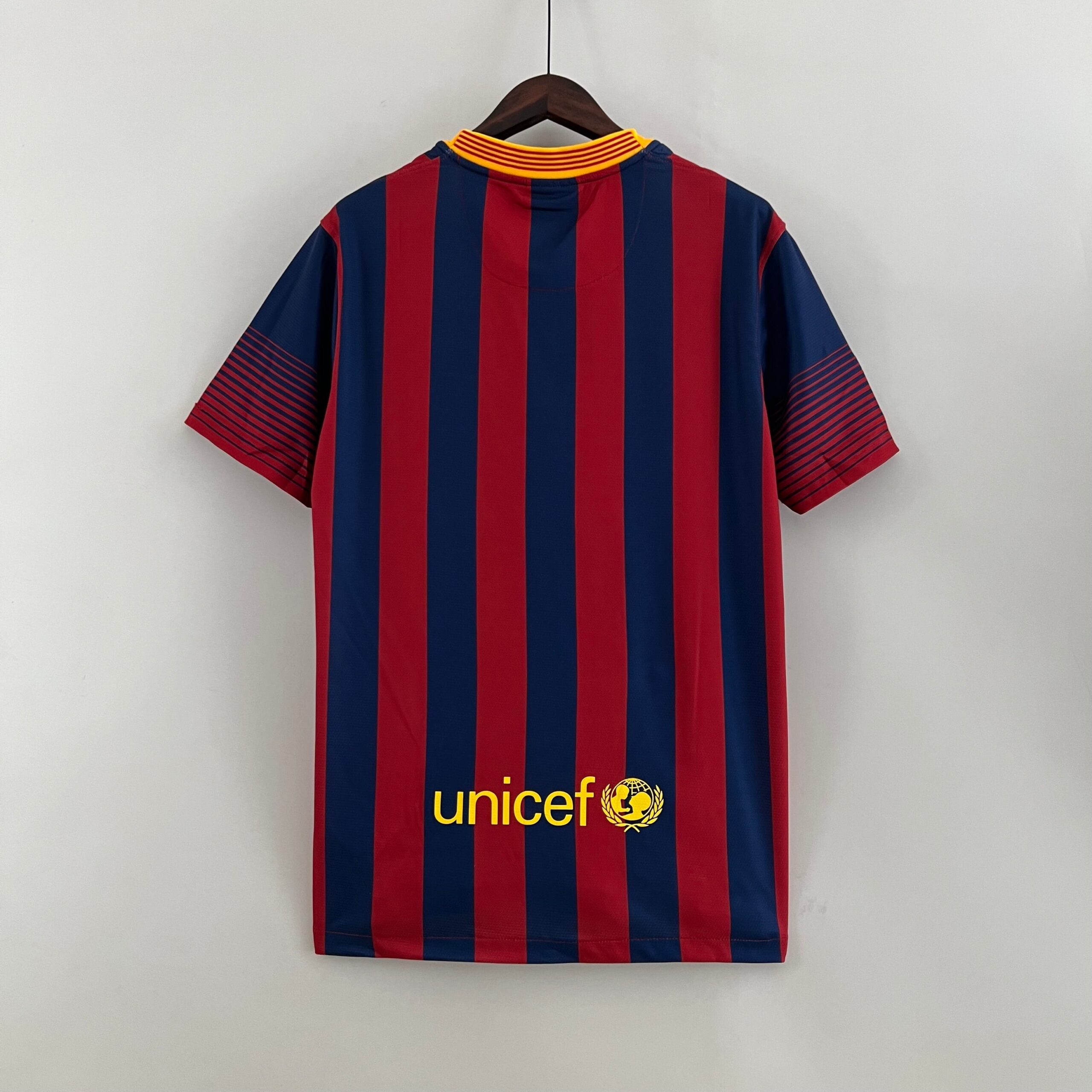 Barcelona Retro Jersey 2013/2014 - Image 2