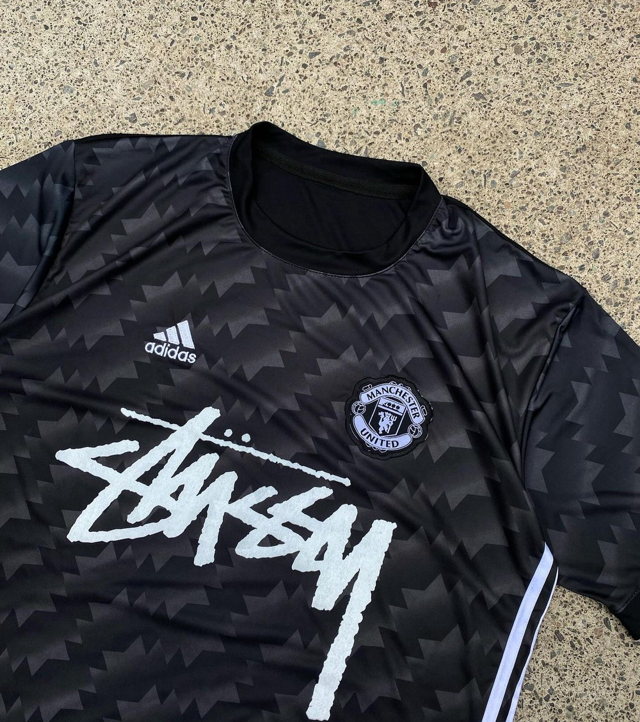 Manchester united x STUSSY LIMITED VERSION Black kit - Image 3