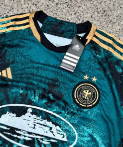 Alternative view of GERMANY X CORTEIZ SPECIAL EDITION