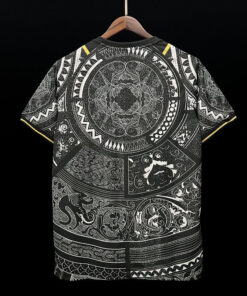 Alternative view of Italy 2023-2024 Special Black Design Edition